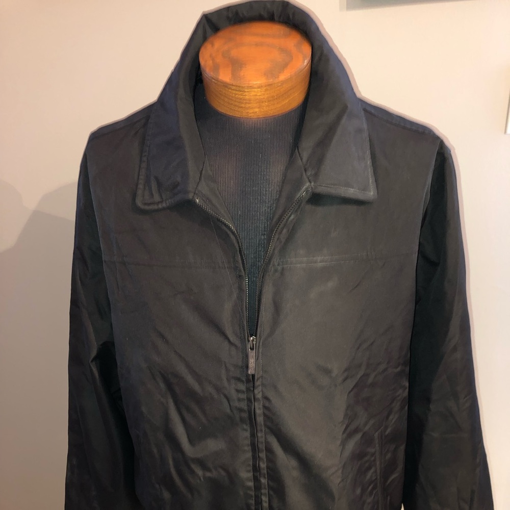 Men’s Kenneth Cole black lightweight spring jacket.  Size xxl.